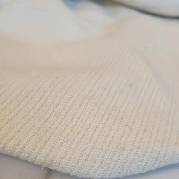 Elegant Cream Women's Coat, Size Small - Picture 9 of 9